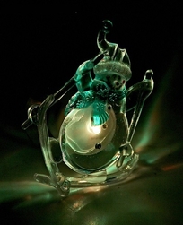 игрушка световая снеговик на лыжах 10 см 704842